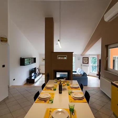 Vintiana Apartment *