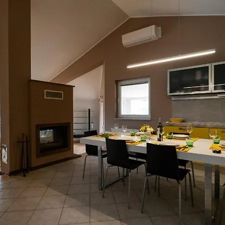 Vintiana Apartment *