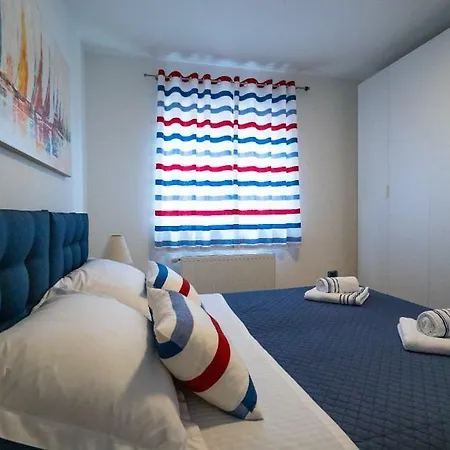 Vintiana Apartment *