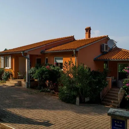 Vintiana Apartment Pula