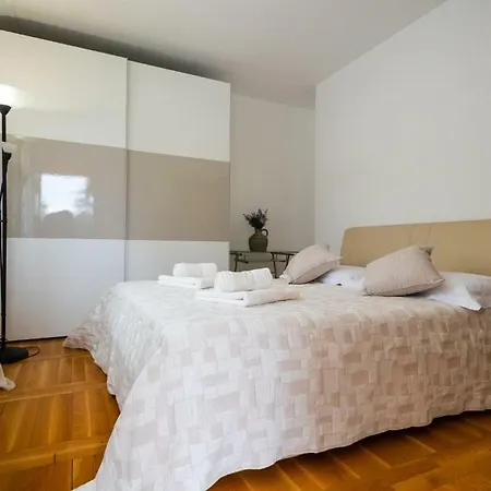 Apartment Vintiana